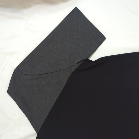 NWT Ann Taylor Short Sleeve V Neck Top, Color Gray/Black Size XXL - Picture 12 of 14